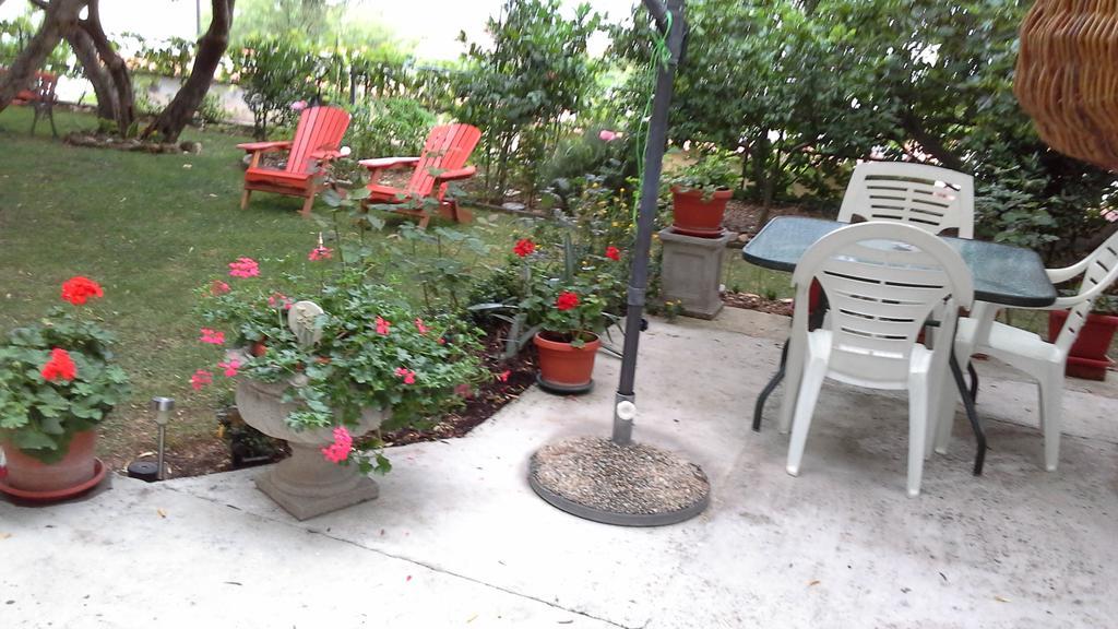 Apartments Anini Dvori Promajna Εξωτερικό φωτογραφία
