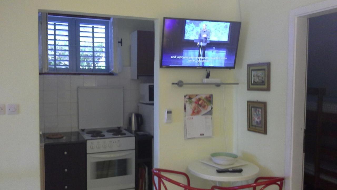 Apartments Anini Dvori Promajna Εξωτερικό φωτογραφία